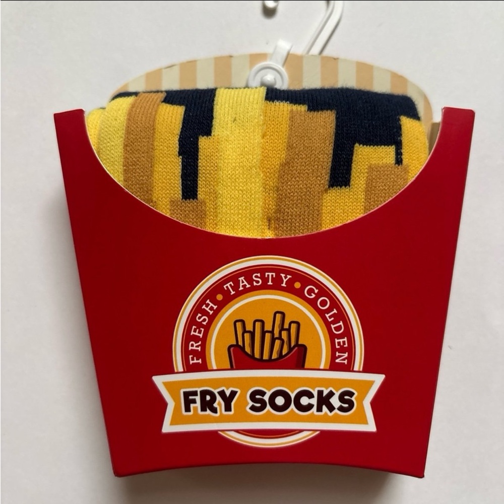 Fry Socks Unisex Yellow Black Novelty Crew Socks 8-12 NWT